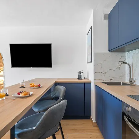 Les Sablettes - Cosy Vue Mer, Vieux 아파트